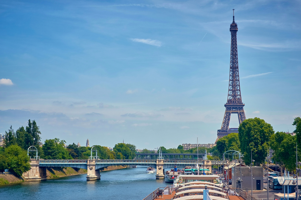 短期留学 フランスで3か月短期語学留学 おすすめの語学学校は 留学ボイス